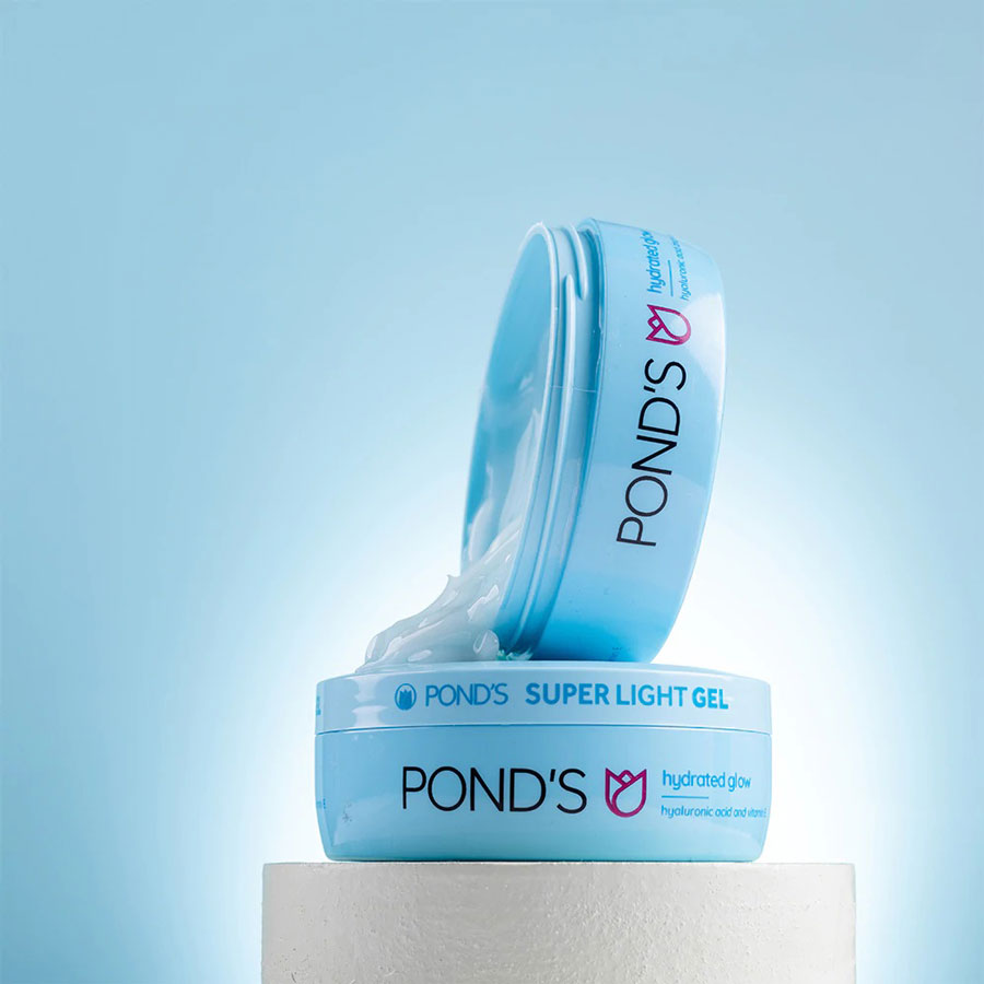 Pond’s Super Light Gel with Hyaluronic Acid + Vitamin E (100ml)