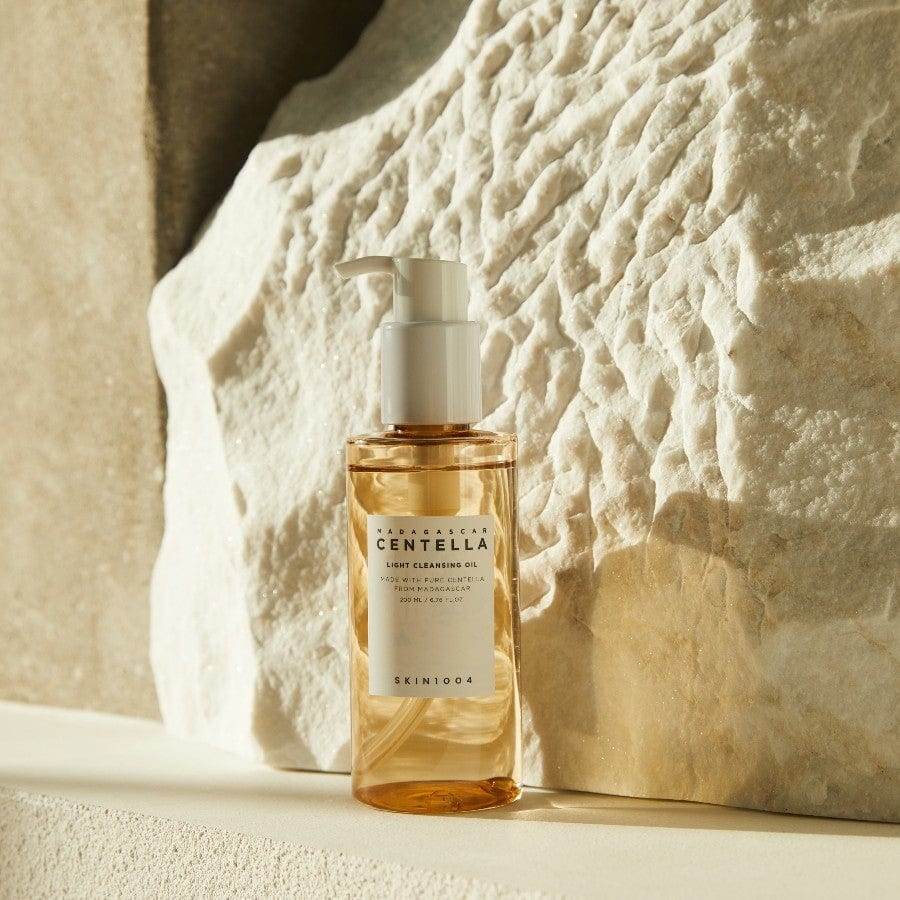 Mini SKIN 1004 - Madagascar Centella Light Cleansing Oil 30ml - OthoiMart